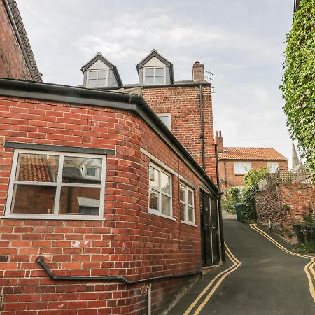 The Old Blacksmith'S Workshop Villa Whitby Exterior photo